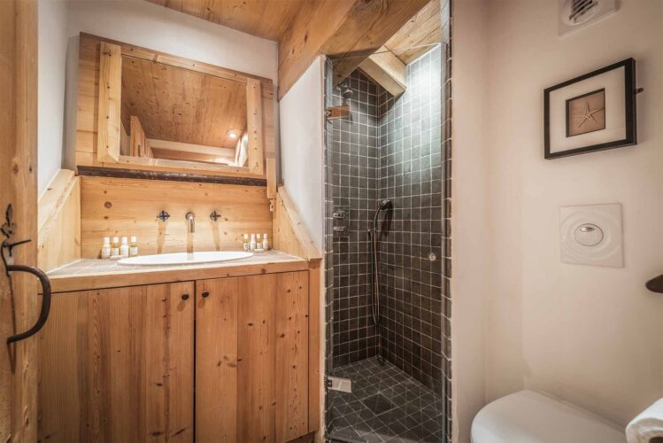 Chalet Davos - Bathroom