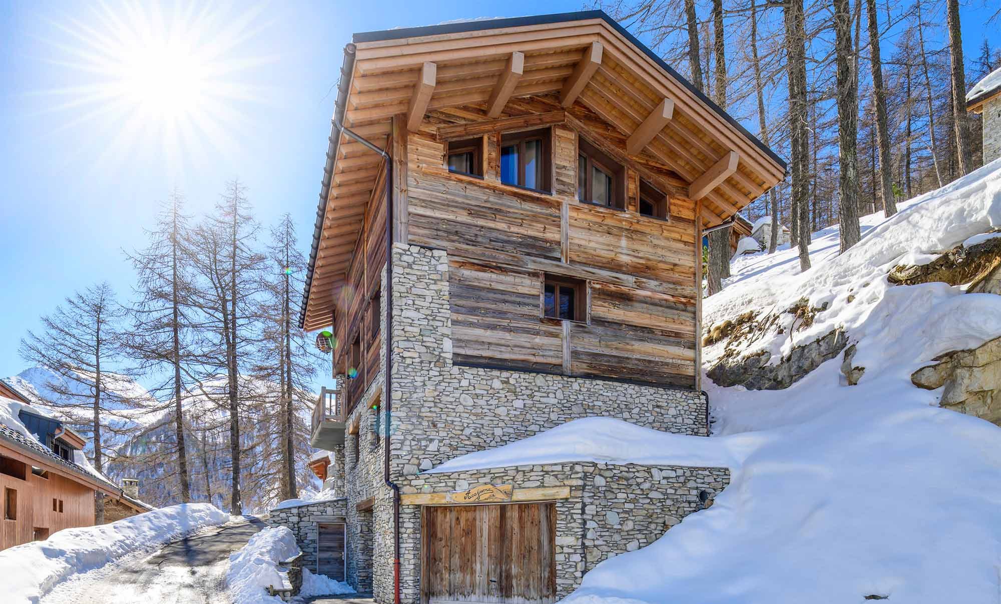 Chalet Acajuma in Val d'Isere Ski France Premium Chalets